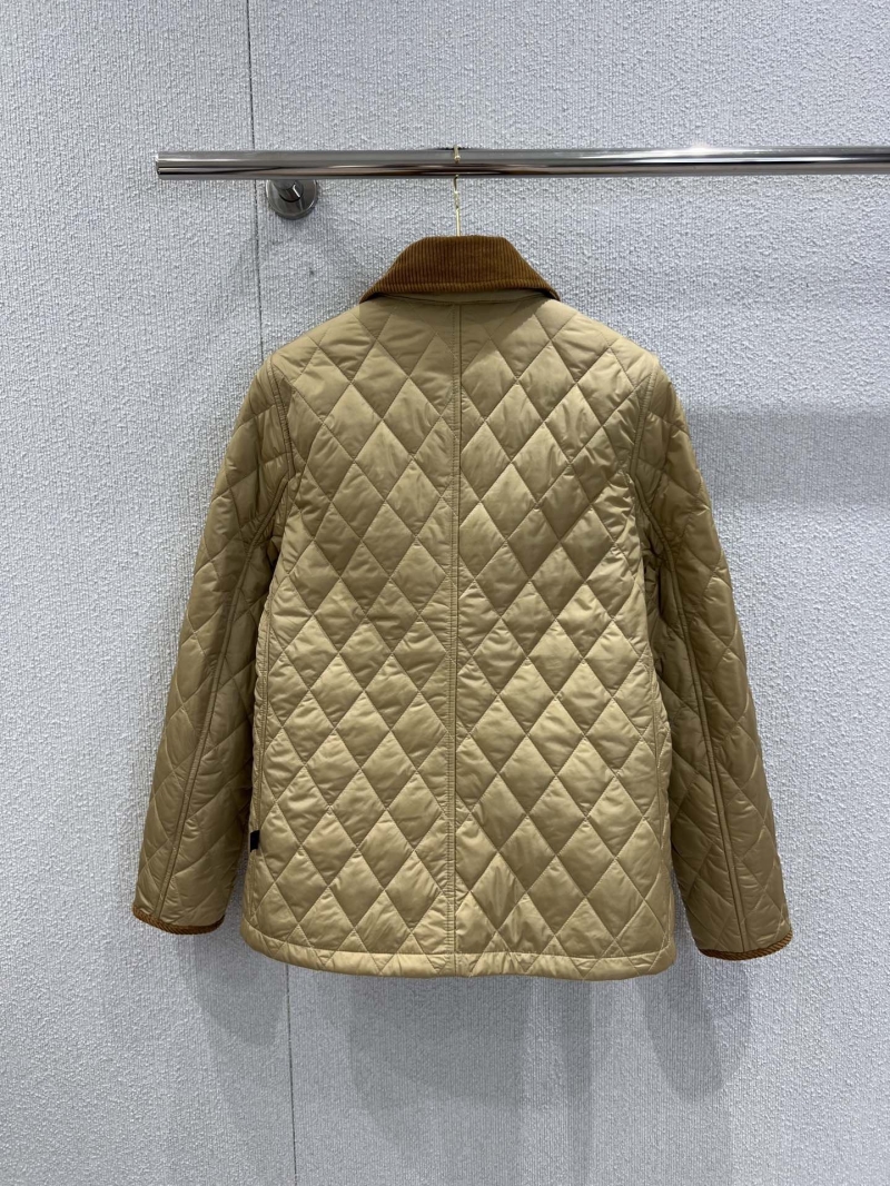 Bv*b*rry outwear